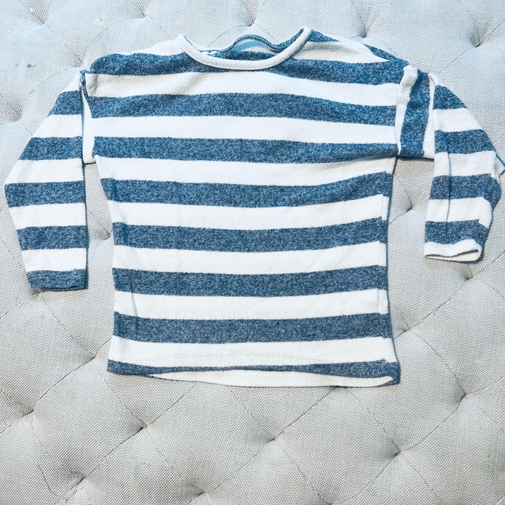 Nine 1 Eight size 3 striped top